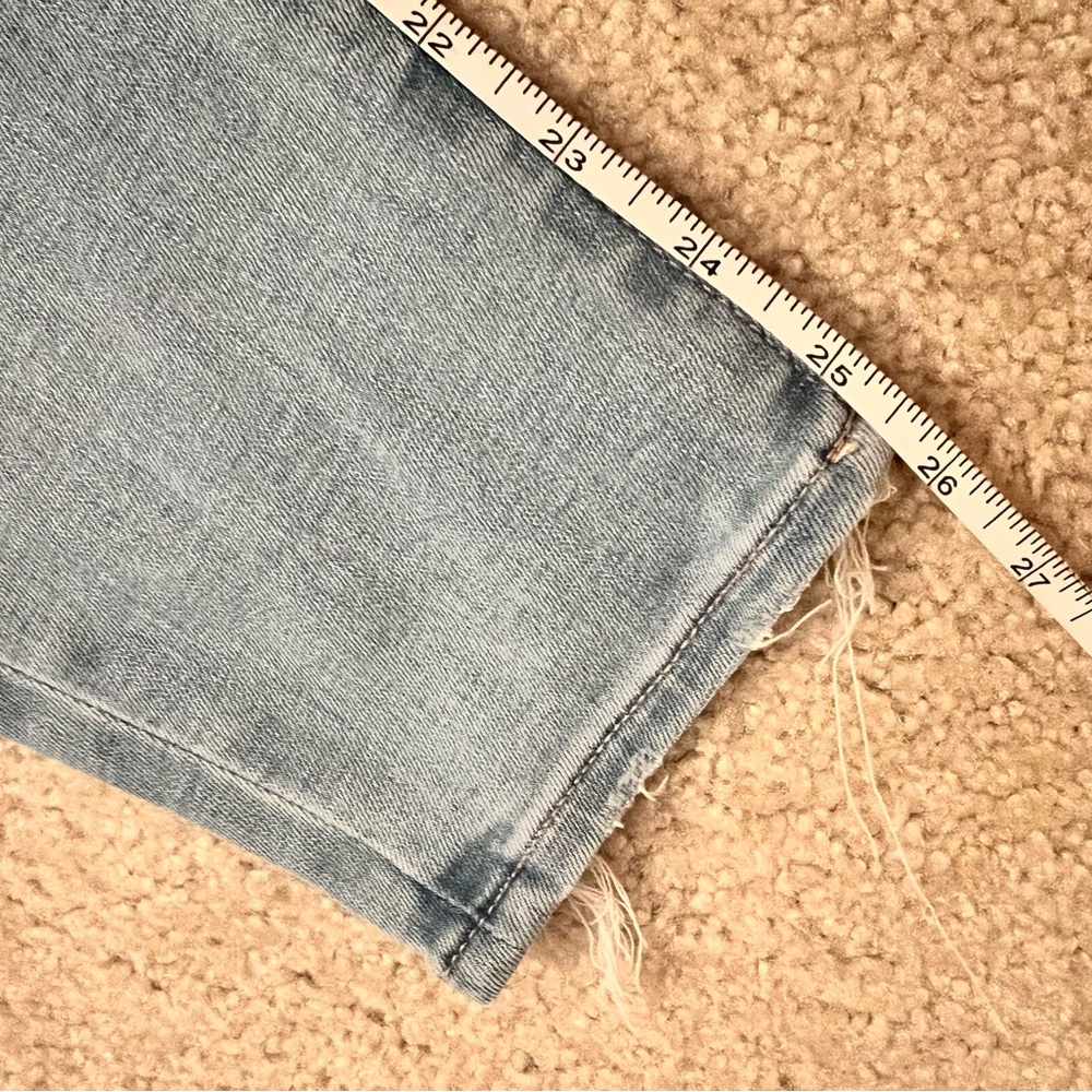 American Eagle Outfitters Light Wash Blue High-Rise Skinny Jeans - Picture 10 of 10